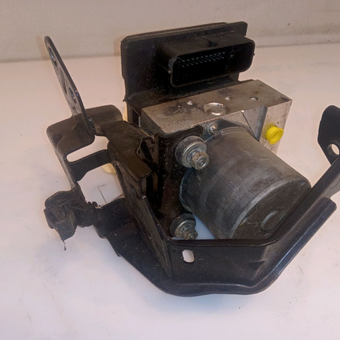 Unité hydraulique ABS occasion PEUGEOT 407 Phase 1 04-2004->07-2008 1.6 HDI 16v 4541HE 3