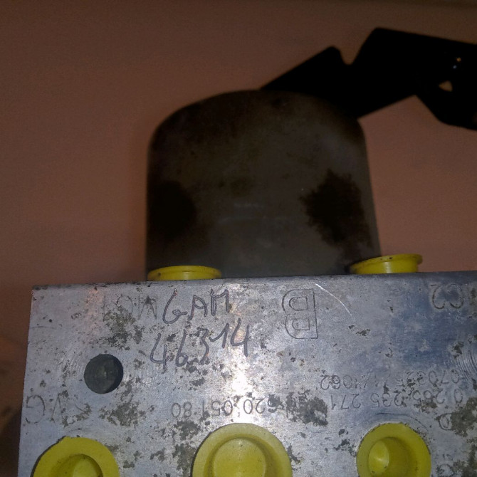 Unité hydraulique ABS occasion PEUGEOT 407 Phase 1 04-2004->07-2008 1.6 HDI 16v 4541HE 6