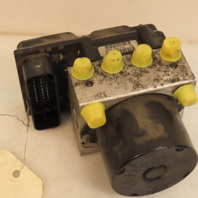 Unité hydraulique ABS occasion SKODA FABIA II Phase 1 05-2007->03-2010 1.2i 60ch 6R0614117G 1