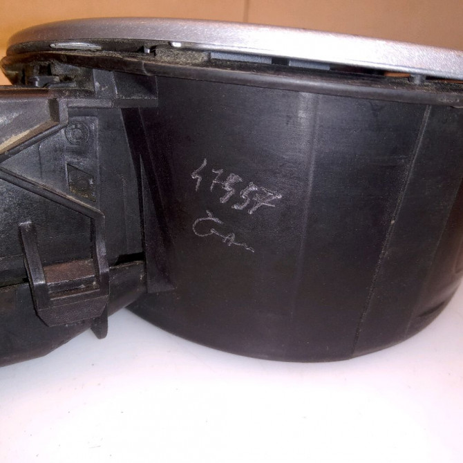 Volet de trappe carburant occasion PEUGEOT 308 I 1517F4 4