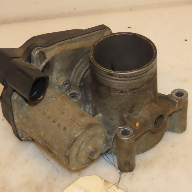 Boitier papillon occasion SEAT IBIZA III Phase 1 03-2002->03-2006 1.4 16v 75ch 1