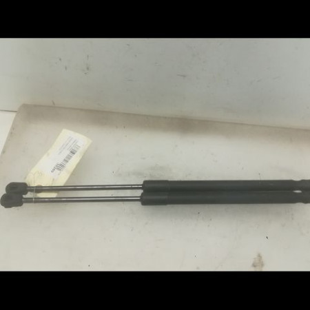 Verin droit hayon occasion SUZUKI SWIFT III Phase 1 03-2005->09-2011 1.3i 90ch 8180063812