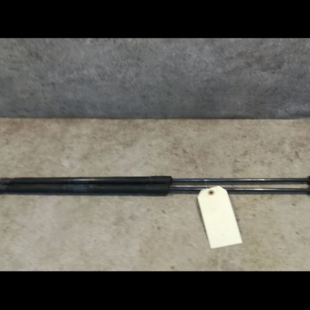 Verin droit hayon occasion RENAULT MEGANE III Phase 1 11-2008->01-2012 1.5 DCI 85ch 904510002R