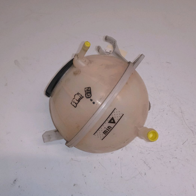 Vase expansion occasion VOLKSWAGEN TIGUAN I TIGUAN I Phase 2 2011-04-01->2016-12-31 2.0 TDI 140ch 1K0121407F 2