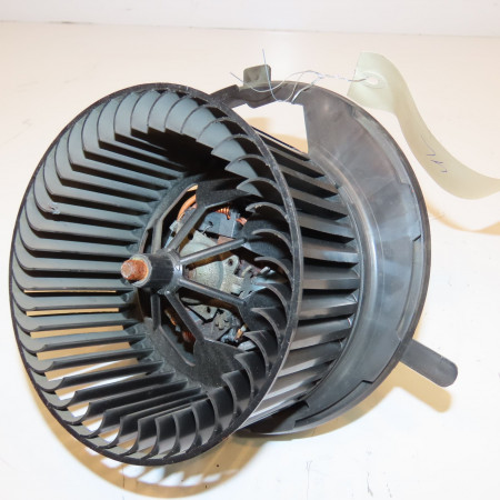 Ventilateur de chauffage occasion VOLKSWAGEN PASSAT VI Phase 1 CC 11-2011->12-2017 1K1820015Q