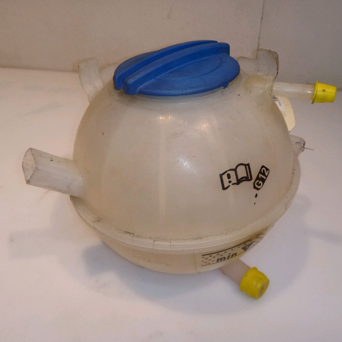 Vase expansion occasion SKODA YETI 1K0121407F 1