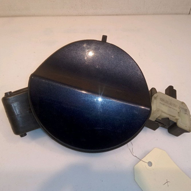 Volet de trappe carburant occasion CITROEN DS4 Phase 1 01-2011->03-2016 1.6 e-HDi 110ch 1517J2 1