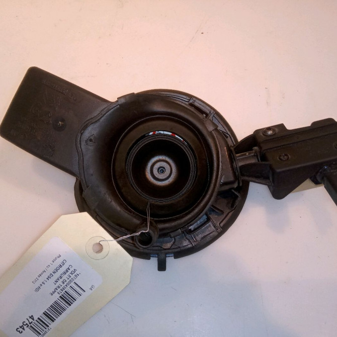 Volet de trappe carburant occasion CITROEN DS4 Phase 1 01-2011->03-2016 1.6 e-HDi 110ch 1517J2 3