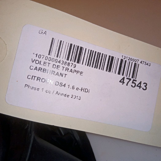 Volet de trappe carburant occasion CITROEN DS4 Phase 1 01-2011->03-2016 1.6 e-HDi 110ch 1517J2 5