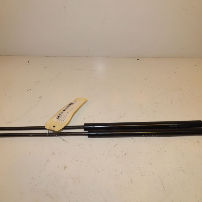 Verin droit hayon occasion OPEL ASTRA II Phase 1 04-1998->09-2004 1.8i 16v 90521517 1