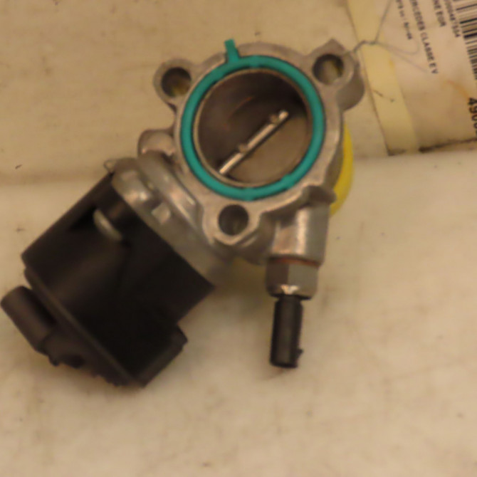 Vanne EGR occasion MERCEDES CLASSE E V Phase 1 02-2016->... 6541404401 1