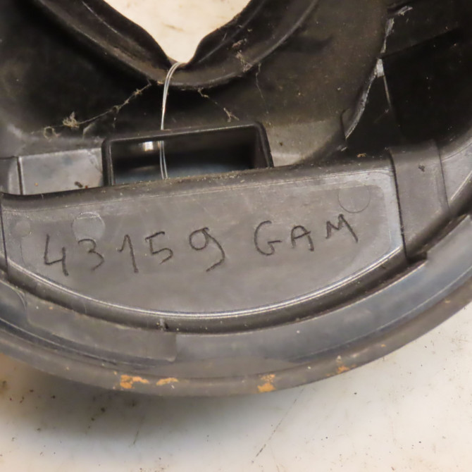 Volet de trappe carburant occasion SMART 146 Phase 1 04-1995->04-1999 0.8 CDI 45ch 4517540006C22A 3