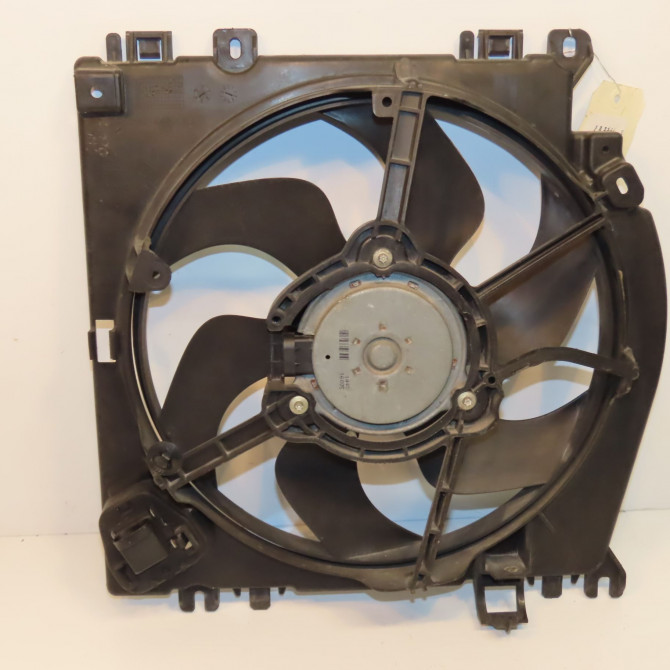Ventilateur de refroidissement occasion RENAULT MODUS Phase 1 09-2004->12-2007 1.5 DCI 65ch 7701059785 2