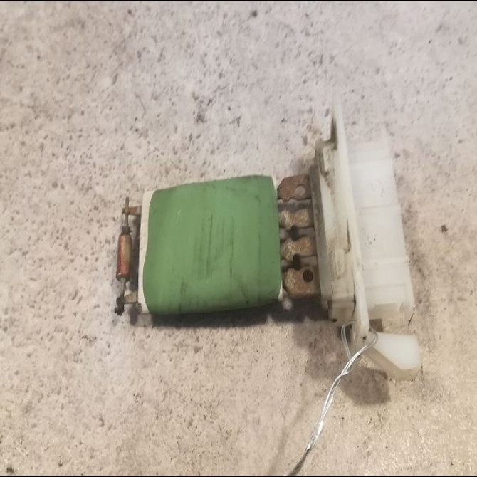 Resistance de chauffage occasion DACIA LOGAN I Phase 2 MVC 10-2008->01-2013 1.5 DCI 85ch 7701060003 1