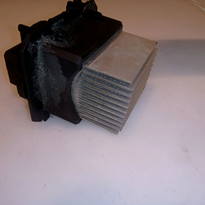 Resistance de chauffage occasion PEUGEOT 207 CC Phase 1 03-2007->... 1.6 HDI 112ch 6441AF 1