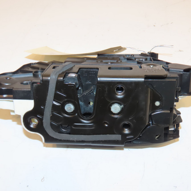 Serrure porte avg occasion VOLKSWAGEN PASSAT VI Phase 1 CC 11-2011->12-2017 5N1837015N 1
