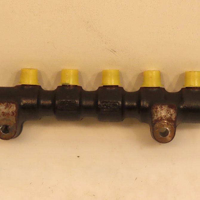 Rampe injection occasion SUZUKI SX4 I Phase 1 04-2006->03-2014 1.6 DDIS 90ch 1573169K00 2