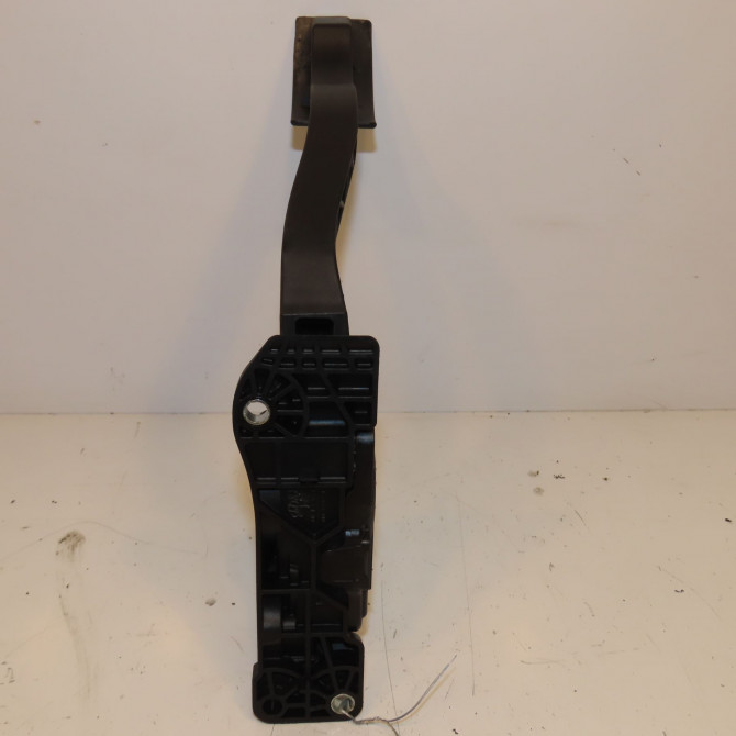 Potentiometre accelerateur occasion FORD CMAX II Phase 1 09-2010->09-2015 1.6 TDCI 115ch 2