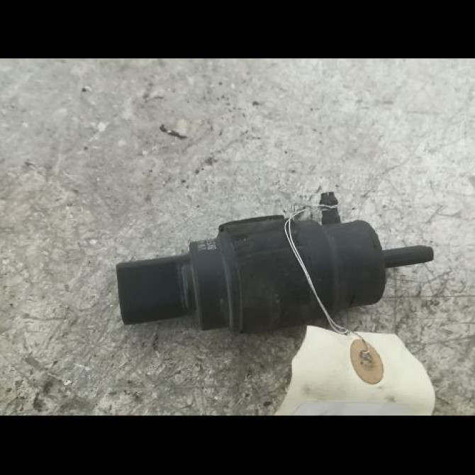 Pompe lave-glace avant occasion AUDI A4 III Phase 1 01-2008->10-2011 2.0 TDi 143ch 1K5955651 2