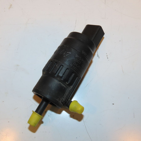 Pompe lave-glace avant occasion VOLKSWAGEN PASSAT VI Phase 1 CC 11-2011->12-2017 1K5955651