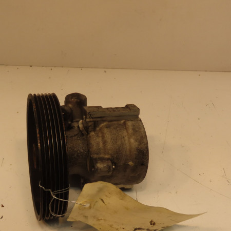 Pompe direction assistee occasion RENAULT LAGUNA II Phase 1 11-2000->03-2005 1.8i 117ch 8200709234