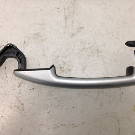 Poignee ext porte avd occasion PEUGEOT 208 208 Phase 1 2012-03-01->2015-09-30 1.4 HDI 68ch 9101GH