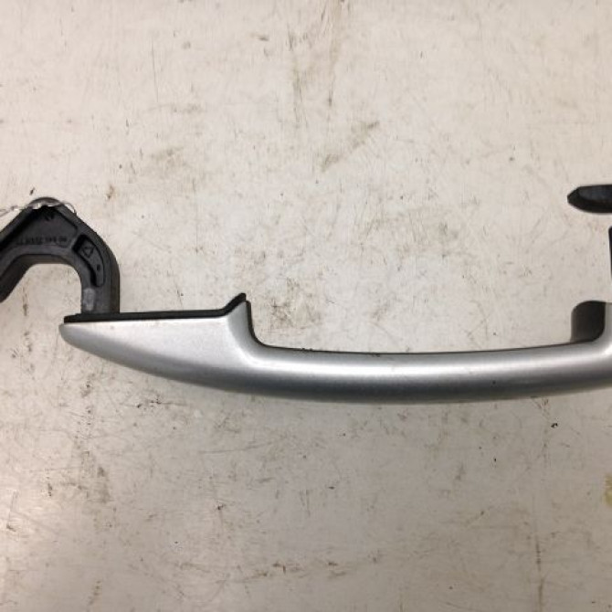 Poignee ext porte avd occasion PEUGEOT 208 208 Phase 1 2012-03-01->2015-09-30 1.4 HDI 68ch 9101GH 1