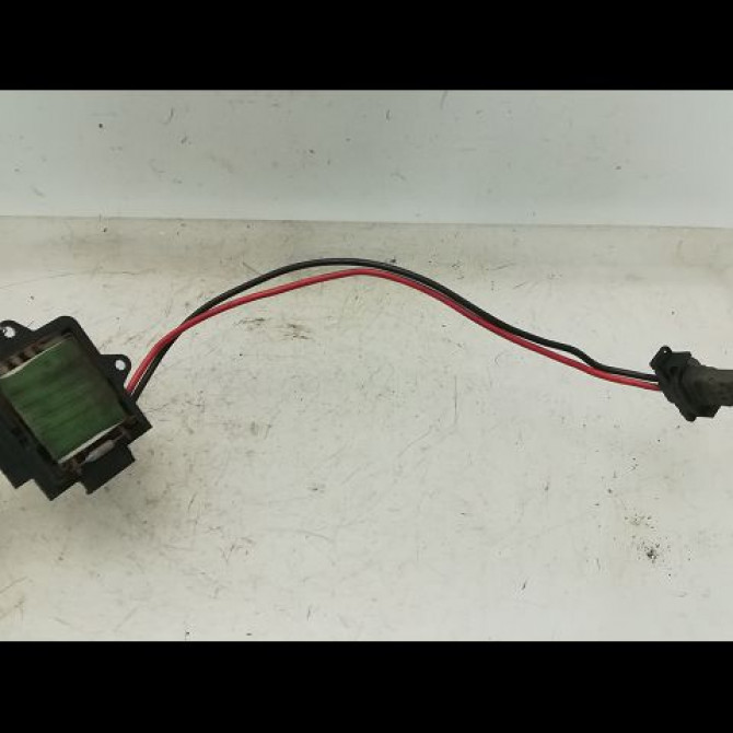 Resistance de chauffage occasion RENAULT MEGANE I Phase 2 03-1999->06-2003 1.4i 16v 7701046943 1