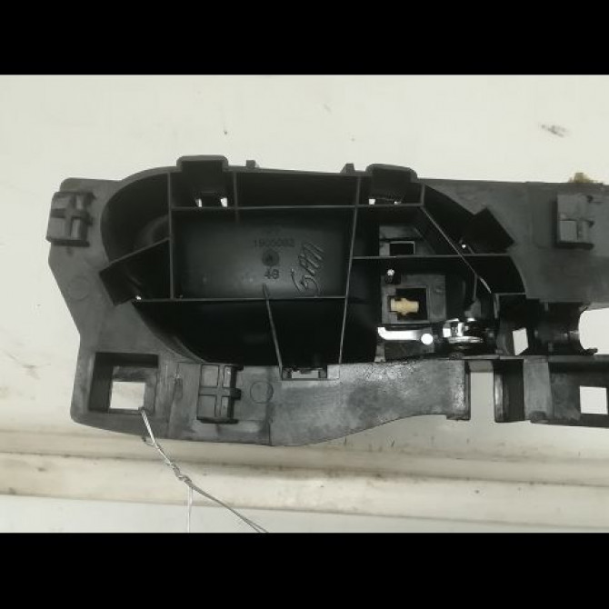 Poignee int porte arg occasion CITROEN C3 PICASSO Phase 1 02-2009->08-2012 1.6 HDi 16v 90ch 9143T1 2