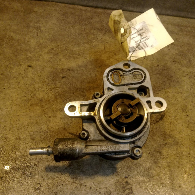 Pompe a vide occasion PEUGEOT PARTNER I Phase 2 11-2002->05-2008 456561 1