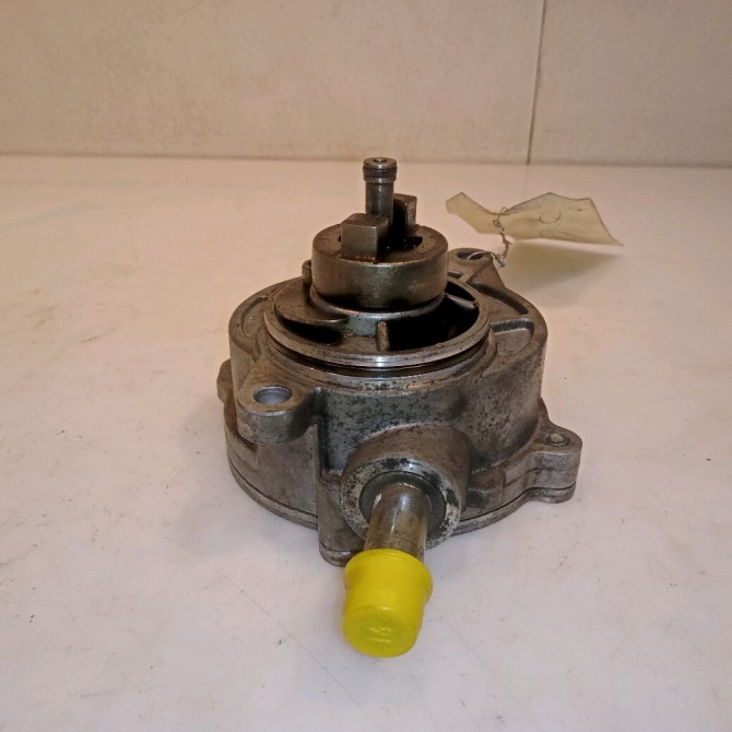 Pompe a vide occasion MERCEDES CLASSE C COUPE SPORT II Phase 1 03-2001->03-2004 6462300365 3