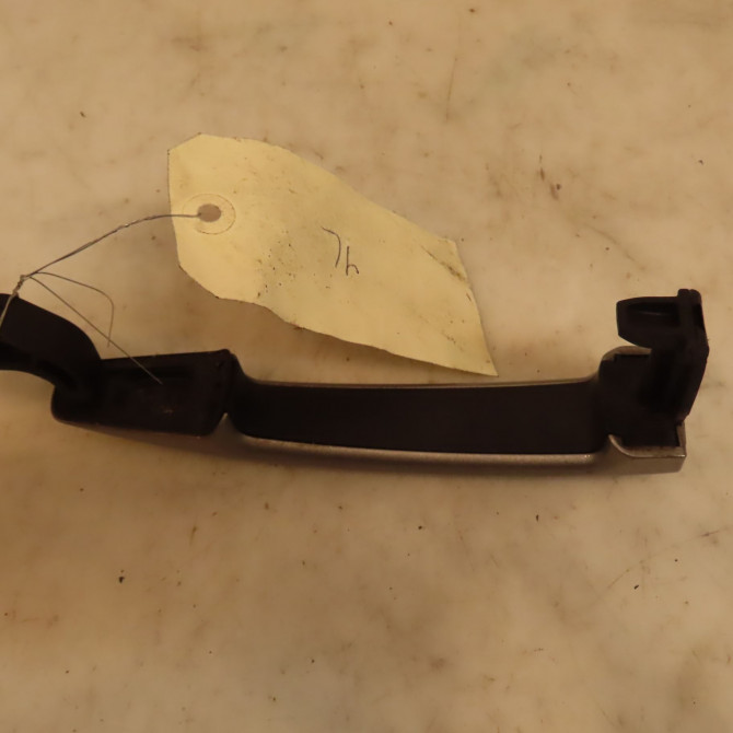 Poignee ext porte avd occasion PEUGEOT RCZ 9101GH 2