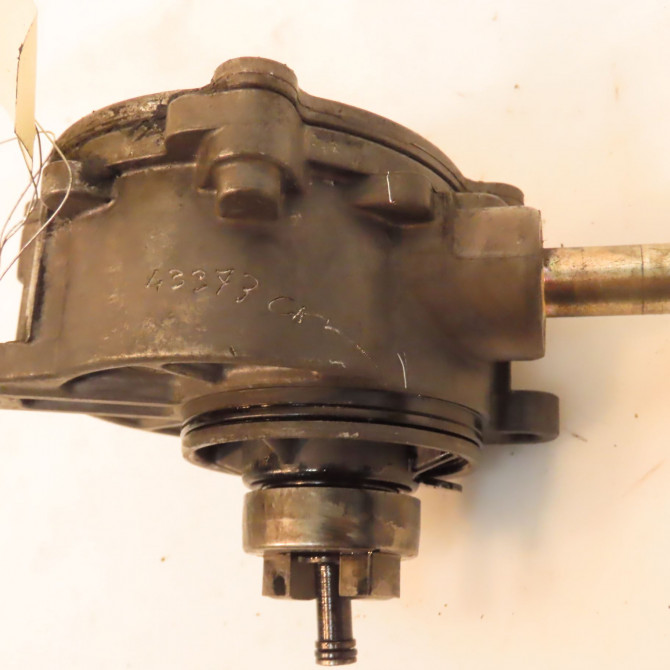 Pompe a vide occasion MERCEDES CLASSE C II Phase 2 03-2004->06-2007 C 200 CDi 6462300365 3