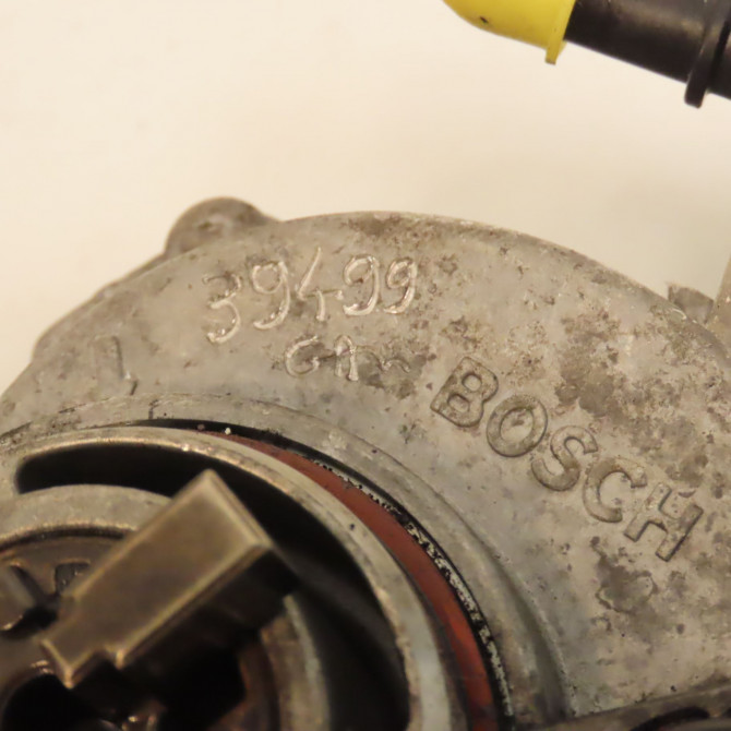 Pompe a vide occasion PEUGEOT 208 208 Phase 1 2012-03-01->2015-09-30 1.4 HDI 68ch 9804021880 2