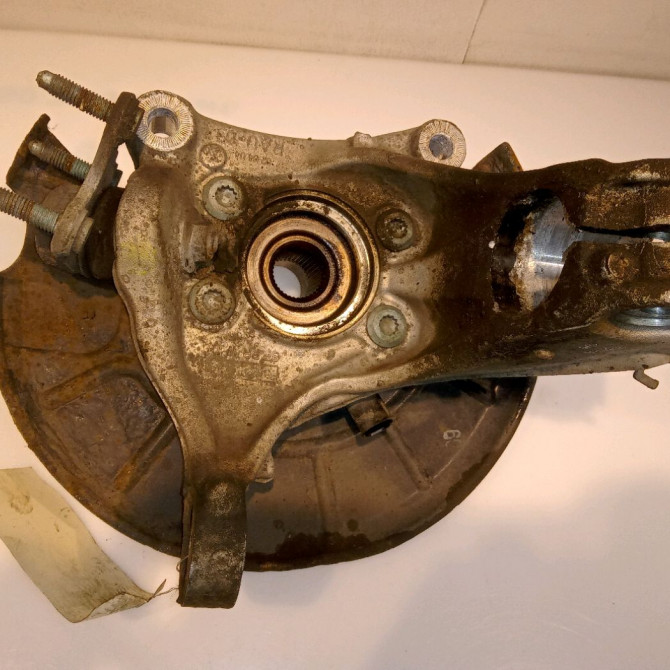 Moyeu avd occasion VOLKSWAGEN PASSAT V Phase 1 03-2005->10-2010 2.0 TDI 140ch 5K0498621 2