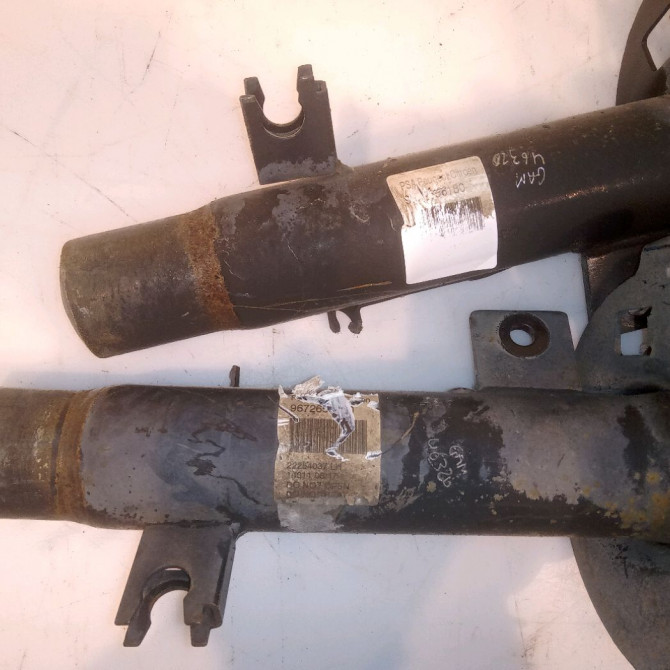 Amortisseur avant droit occasion CITROEN DS3 Phase 1 11-2009->03-2014 1.6 e-HDi 90ch 5208P5 3