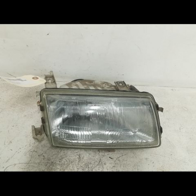 Phare droit occasion OPEL ASTRA I Phase 1 10-1991->06-1994 1.4i 82ch 90442772 1