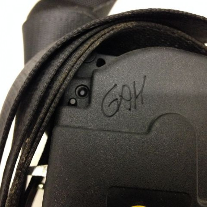 Ceinture arrière droite occasion OPEL ASTRA II Phase 1 04-1998->09-2004 2.0 DTI 16v 90560642 2