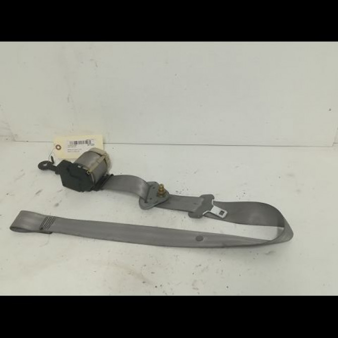 Ceinture avant droite occasion RENAULT CLIO II Phase 2 06-2001->07-2006 1.4 16v 8200081638 1