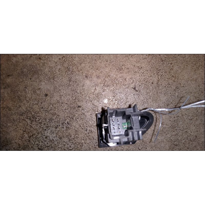 Bouton de warning occasion RENAULT CLIO IV Phase 2 08-2016->... 1.5 DCI 75ch 252907372R 2