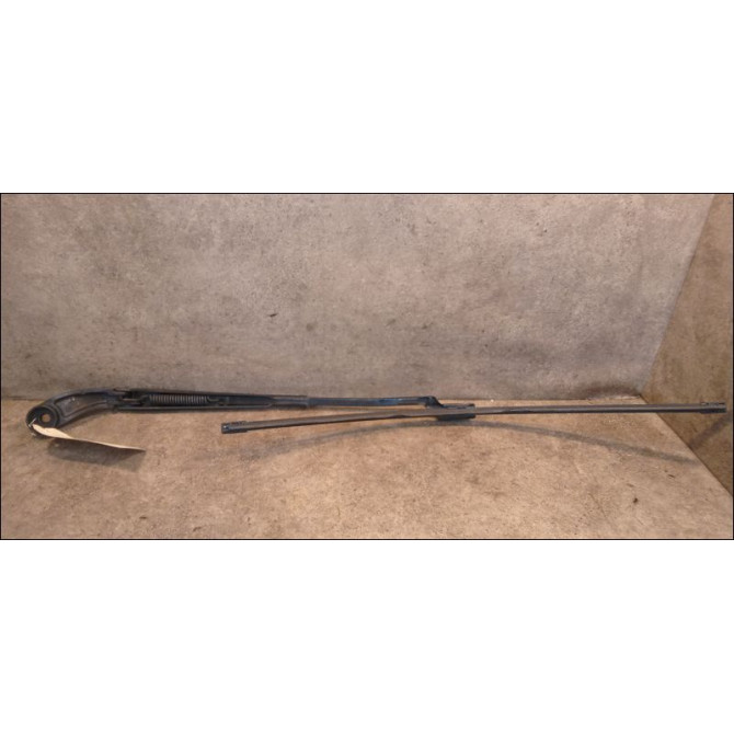 Bras essuie-glace avant droit occasion CITROEN DS5 Phase 1 06-2011->... 1607219780 1
