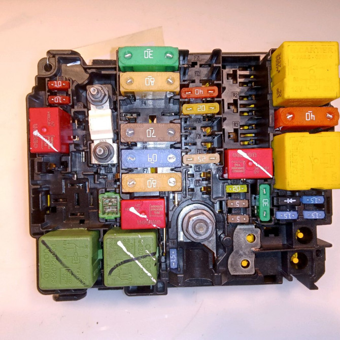 occasion PEUGEOT 2008 Phase 1 01-2013->... 1.2i PURETECH 110ch 1