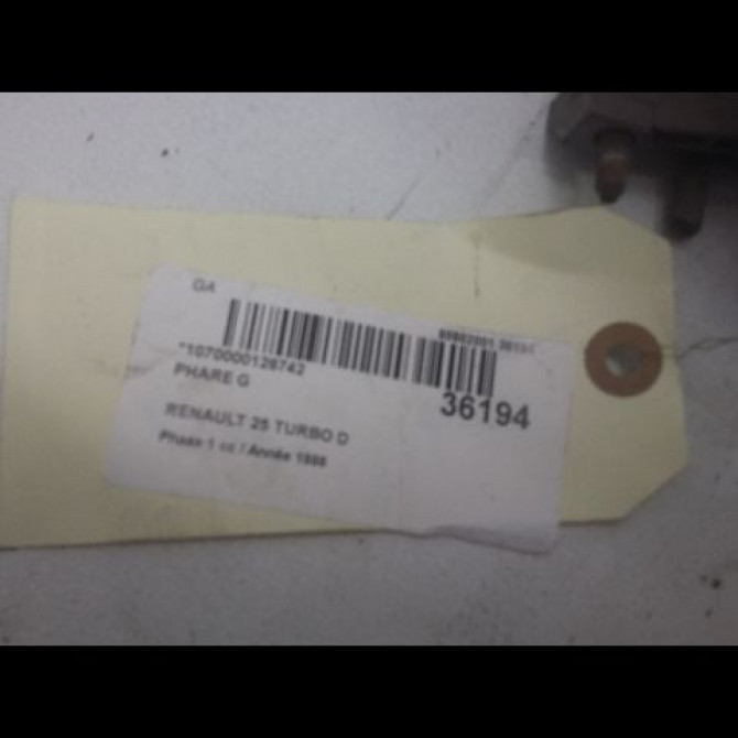 Phare gauche occasion RENAULT 25 Phase 1 03-1984->06-1988 TURBO D 7701029900 3