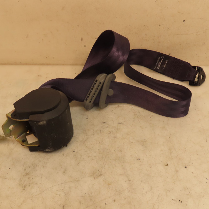 Ceinture arrière gauche occasion RENAULT TWINGO I Phase 3 08-2000->06-2007 1.2i 16v 8200390386 1