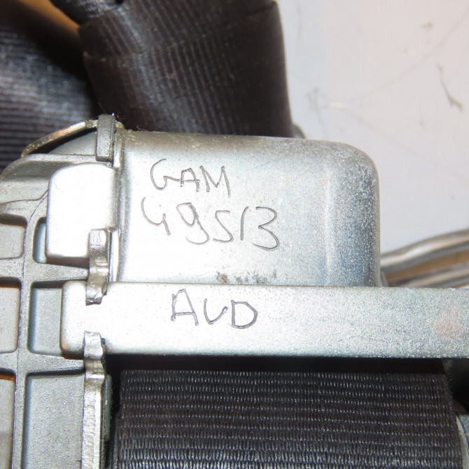 Ceinture avant droite occasion PEUGEOT 407 Phase 1 04-2004->07-2008 2.0 HDI 136ch 8974HH 2