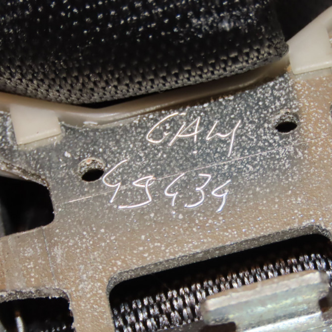 Ceinture arrière gauche occasion OPEL ASTRA II Phase 1 04-1998->09-2004 1.8i 16v 90560641 2