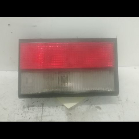 Feu arrière intérieur droit occasion CITROEN XANTIA Phase 1 03-1993->06-1998 2.1 TD 95668022