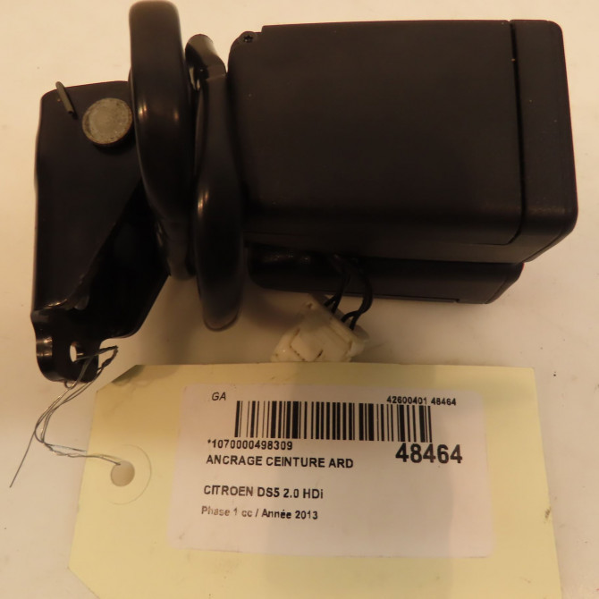 Ancrage ceinture arrière droit occasion 4