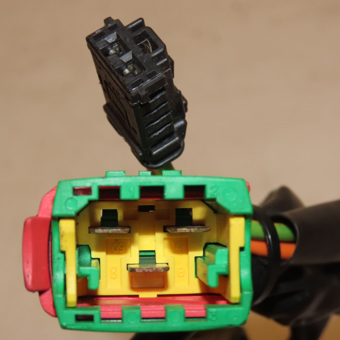 Antivol de direction occasion PEUGEOT 1007 Phase 1 04-2005->12-2010 1.4 HDI 4162EV 2