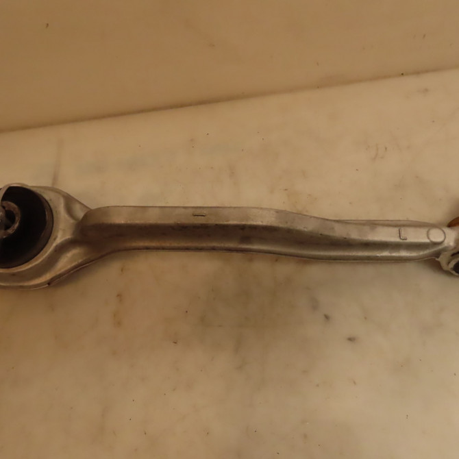 Bras avg occasion MERCEDES CLASSE CLS Phase 1 04-1995->04-1999 320 CDI 224ch 2